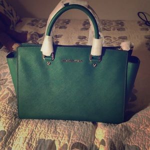 MICHAEL Michael Kors large Selma tote Gooseberry